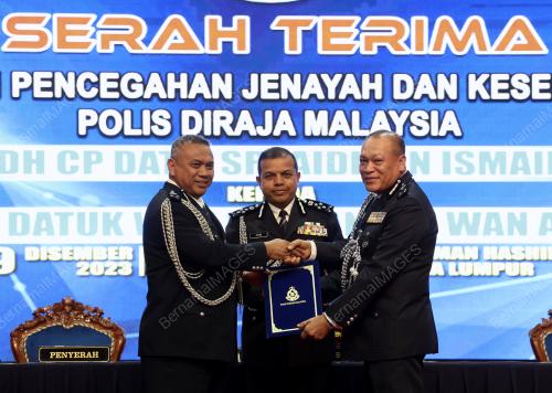 DATUK SERI AYOB KHAN MYDIN PITCHAY