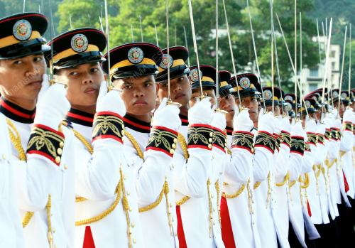 TUANKU ABDUL HALIM MUADZAM SHAH