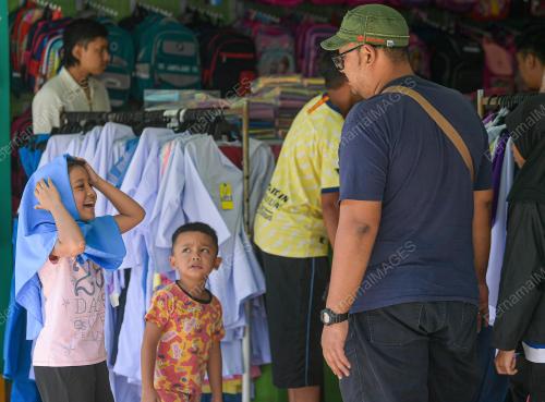 TINJAUAN PERSIAPAN SEKOLAH