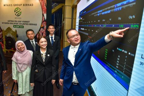 DATUK TAN HWA SING