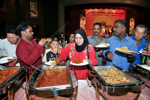 RUMAH TERBUKA DEEPAVALI