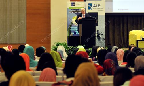 KL02_30112015_AIF