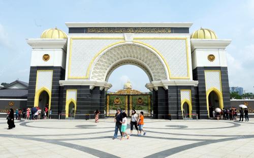 KL02_31072014_TINJAUAN
