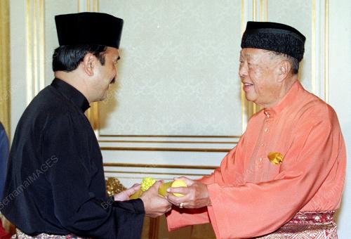 KL03-110200_AGONG-RASTAM_07012016