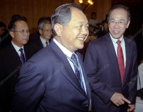 KL03-13_07_2001LEO_MOGIE_28012016