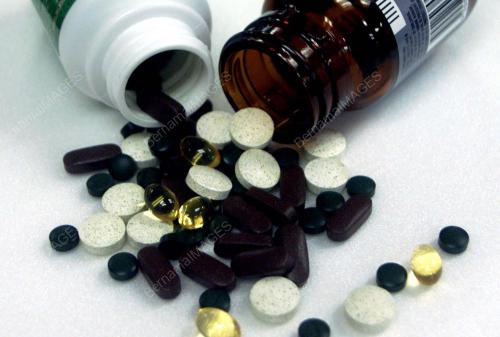 KL03-13_09_2000_FEATURE_VITAMIN_13012016