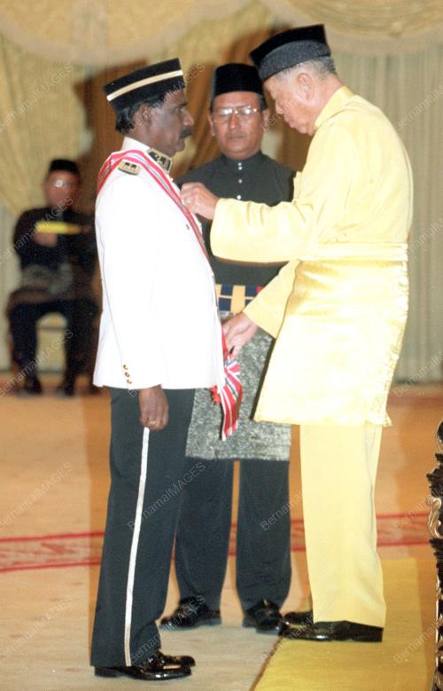 KL03-15_08_2000_AGONG-PANDITAN_12012016