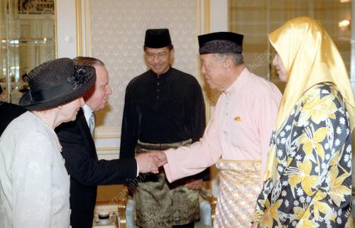 KL03-17_07_2000AGONG-DUTA_MALTA_11012016
