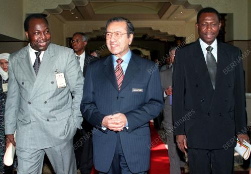 MAHATHIR
