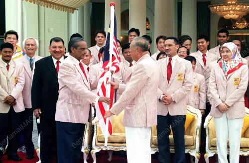 KL03-29_08_2000_AGONG-BENDE_12012016