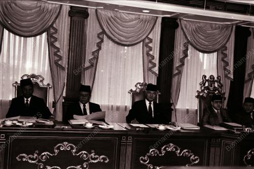YANG DI-PERTUAN AGONG