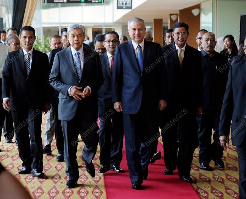 KL03_01032016_UTUSAN