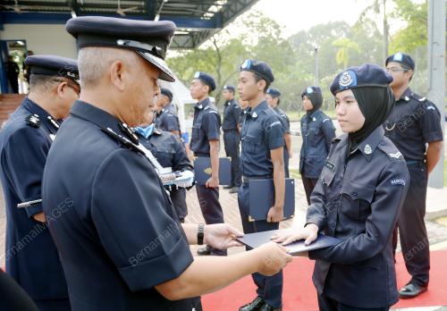 KL03_01042014_KADET_POLIS