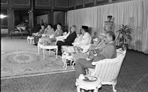 KL03_01042015_AGONG_PINGAT