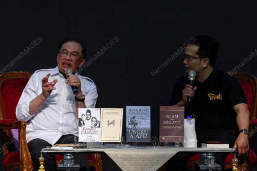 DATUK SERI ANWAR IBRAHIM