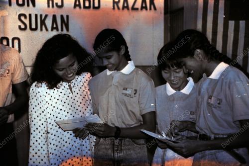 DATUK SERI MOHD NAJIB TUN ABDUL RAZAK