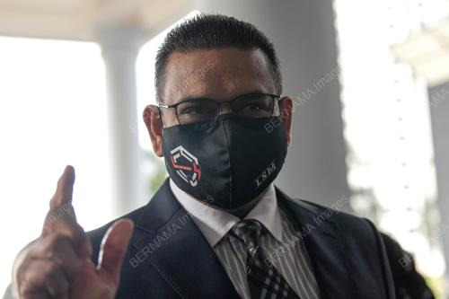 DATUK LOKMAN NOOR ADAM