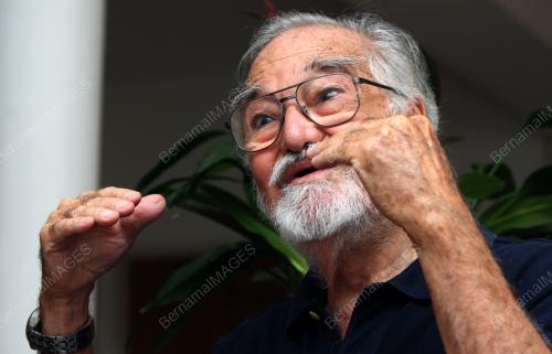 PROF DIRAJA UNGKU AZIZ