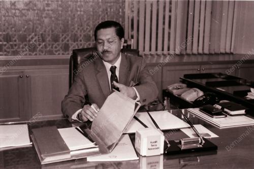 DATUK AHMAD SARJI (KSN)
