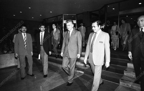 KL03_02032015_MAHATHIR