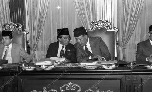 KL03_02032015_MESYUARAT_PEMERINTAH