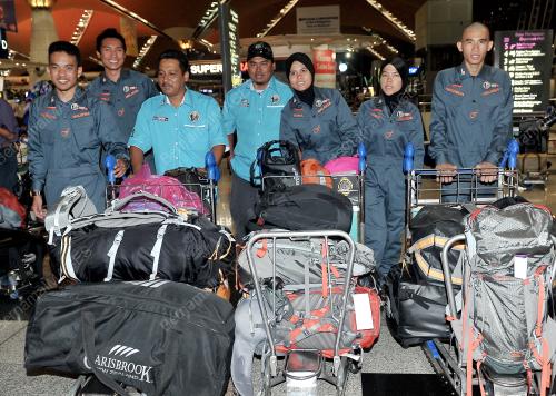 KL03_02042013_EVEREST