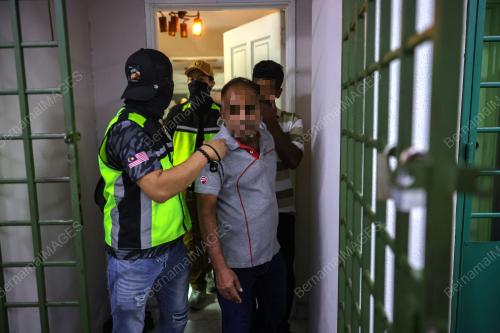 OPERASI JABATAN IMIGRESEN MALAYSIA