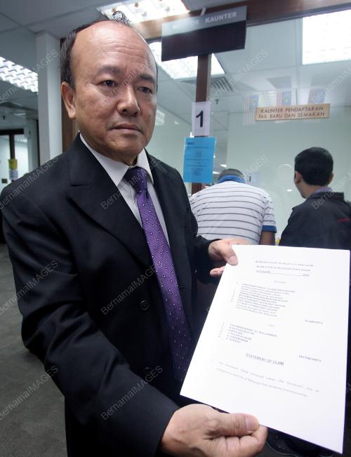 KAMARUDIN AHMAD
