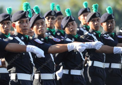 KL03_02112012_PULAPOL