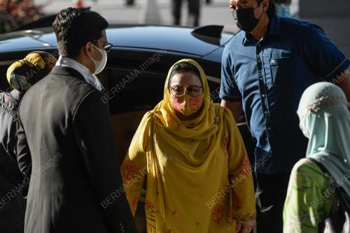 DATIN SERI ROSMAH MANSOR