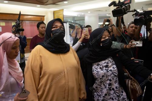SITI BAINUN AHD RAZALI
