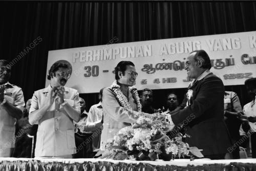 DR. MAHATHIR BIN MOHAMAD