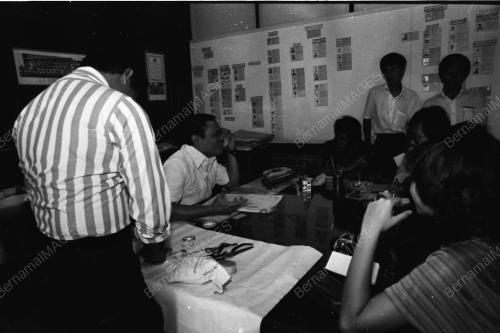 SIDANG AKHBAR POLIS