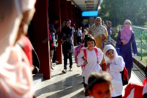 KL03_04012016_TAHUN_SATU