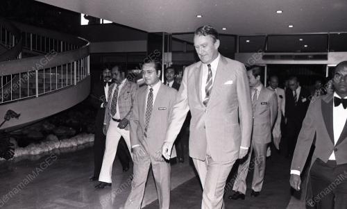 DR. MAHATHIR MOHAMAD
