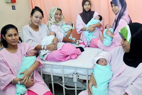 KL03_05022012_MAULIDUR