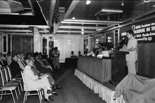 Leo Mogie rasmi Seminar