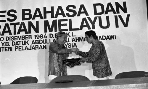 KL03_05032019_KONGRES_BAHASA