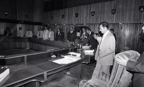 DR. MAHATHIR MUHAMAD