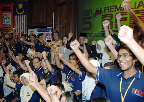 HENG SEAI KIE