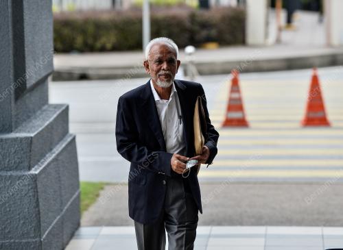 TAN SRI SHAHRIR AB SAMAD