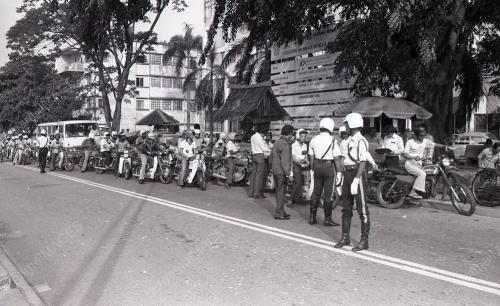 POLIS TRAFIK