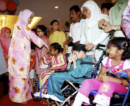 TUANKU NUR ZAHIRAH