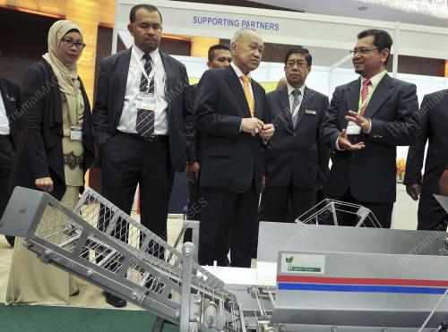 KL03_05102015_ASEAN_KETTHA-01