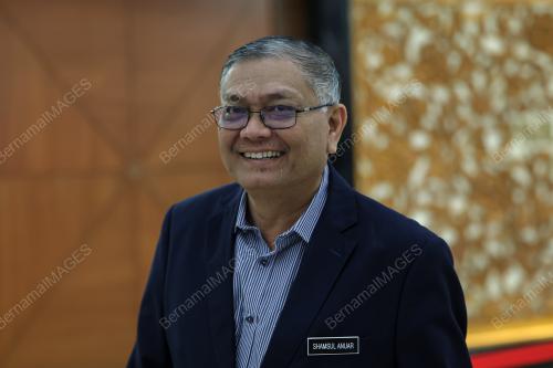 DATUK SERI DR SHAMSUL ANUAR NASARAH