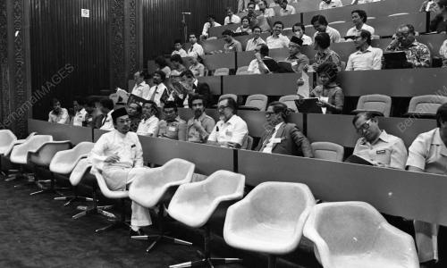 KL03_06022015_ANWAR_SEMINAR