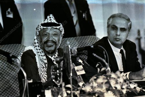 SIDANG AKHBAR YASSER ARAFAT