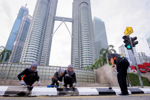 KL03_06052017_V4KL_BN201704052397