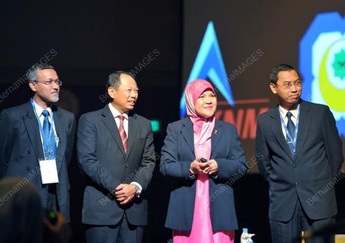 DATUK MAZNAH MAZLAN
