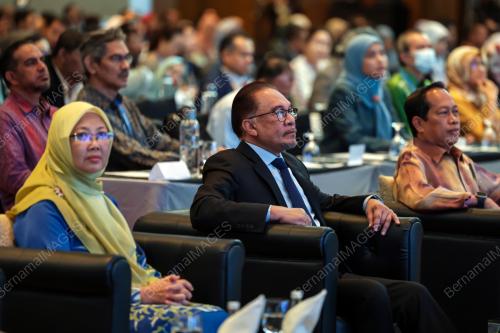 DATUK SERI ANWAR IBRAHIM